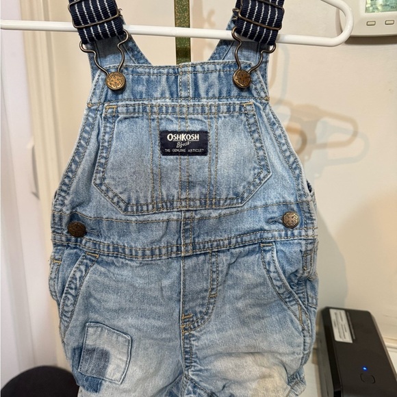 Oshkosh B’Gosh Denim Shortalls - Picture 3 of 7